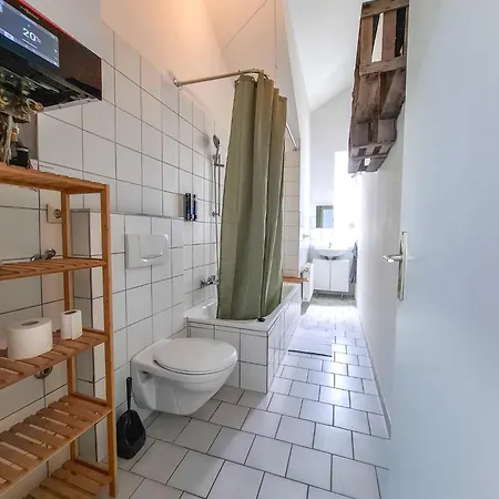 Boutique Mit Balkon & Parkplatz In Der Altstadt *