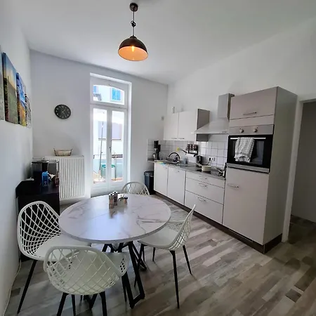 Boutique Mit Balkon & Parkplatz In Der Altstadt * Ruedesheim am Rhein