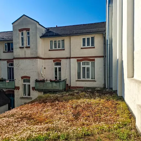 Einzigartiges Angebot - Maisonette Mit Balkon & Parkplatz, Zentral & Ruhig Lägenhet *