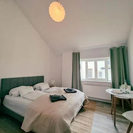 Apartman Einzigartiges Angebot - Maisonette Mit Balkon & Parkplatz, Zentral & Ruhig