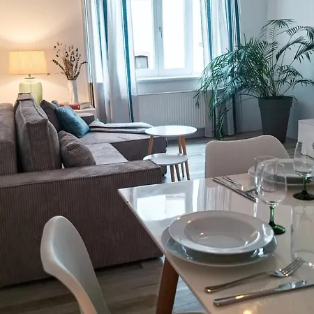 Einzigartiges Angebot - Maisonette Mit Balkon & Parkplatz, Zentral & Ruhig Apartment Ruedesheim am Rhein