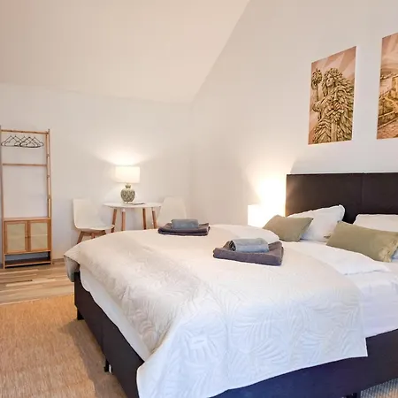 Einzigartiges Angebot - Maisonette Mit Balkon & Parkplatz, Zentral & Ruhig