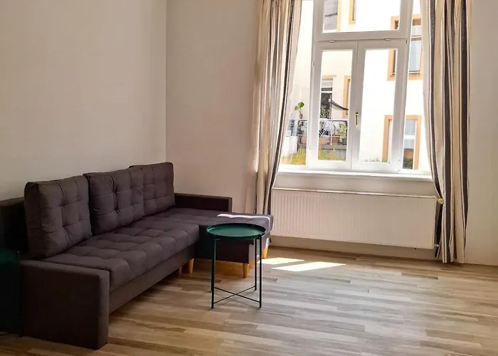 Einzigartiges Angebot - Maisonette Mit Balkon & Parkplatz, Zentral & Ruhig Apartman