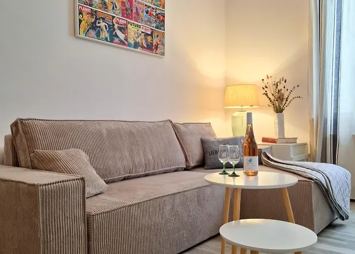 公寓 Einzigartiges Angebot - Maisonette Mit Balkon & Parkplatz, Zentral & Ruhig *