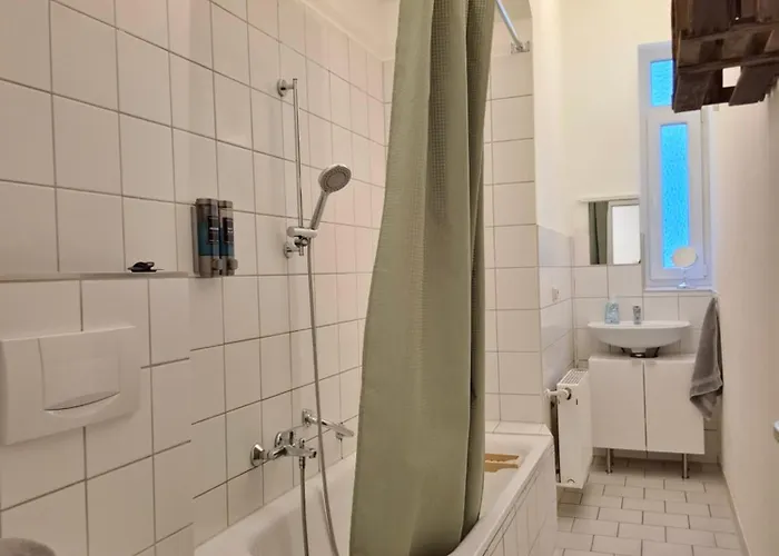 Einzigartiges Angebot - Maisonette Mit Balkon & Parkplatz, Zentral & Ruhig * Rüdesheim am Rhein